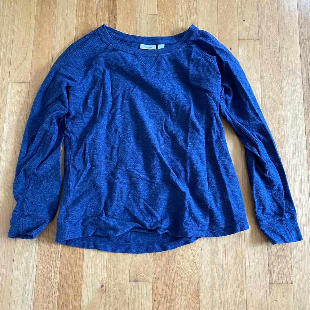L.L. Bean Blue Lightweight Crewneck Sweatshirt Medium